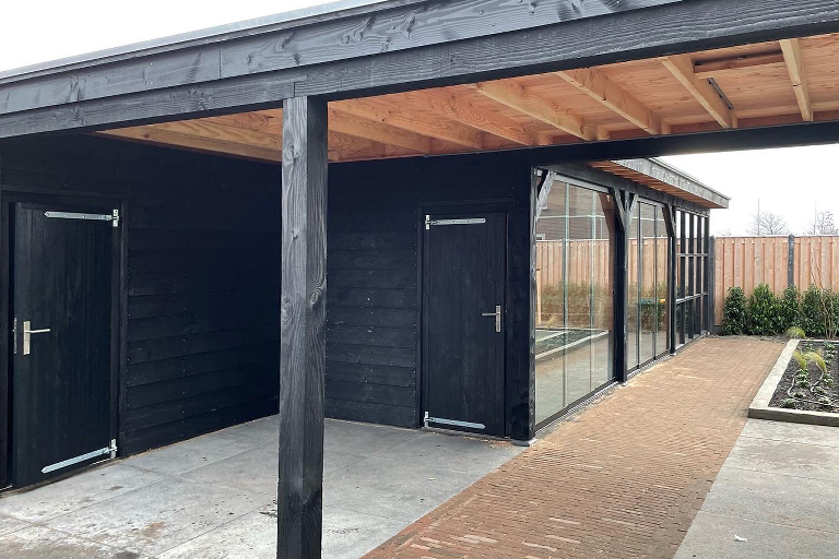 Kalf-Houtbouw_Stijlvolle-veranda-1