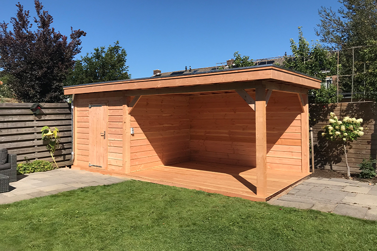 Kalf-Houtbouw_Stijlvolle-veranda-3